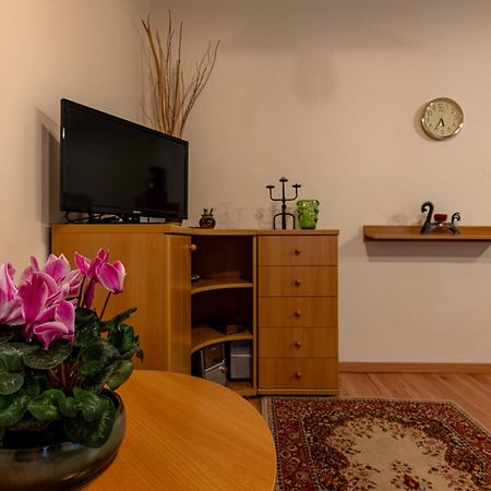A Quiet Studio In The Heart Of The City Будапеща Екстериор снимка