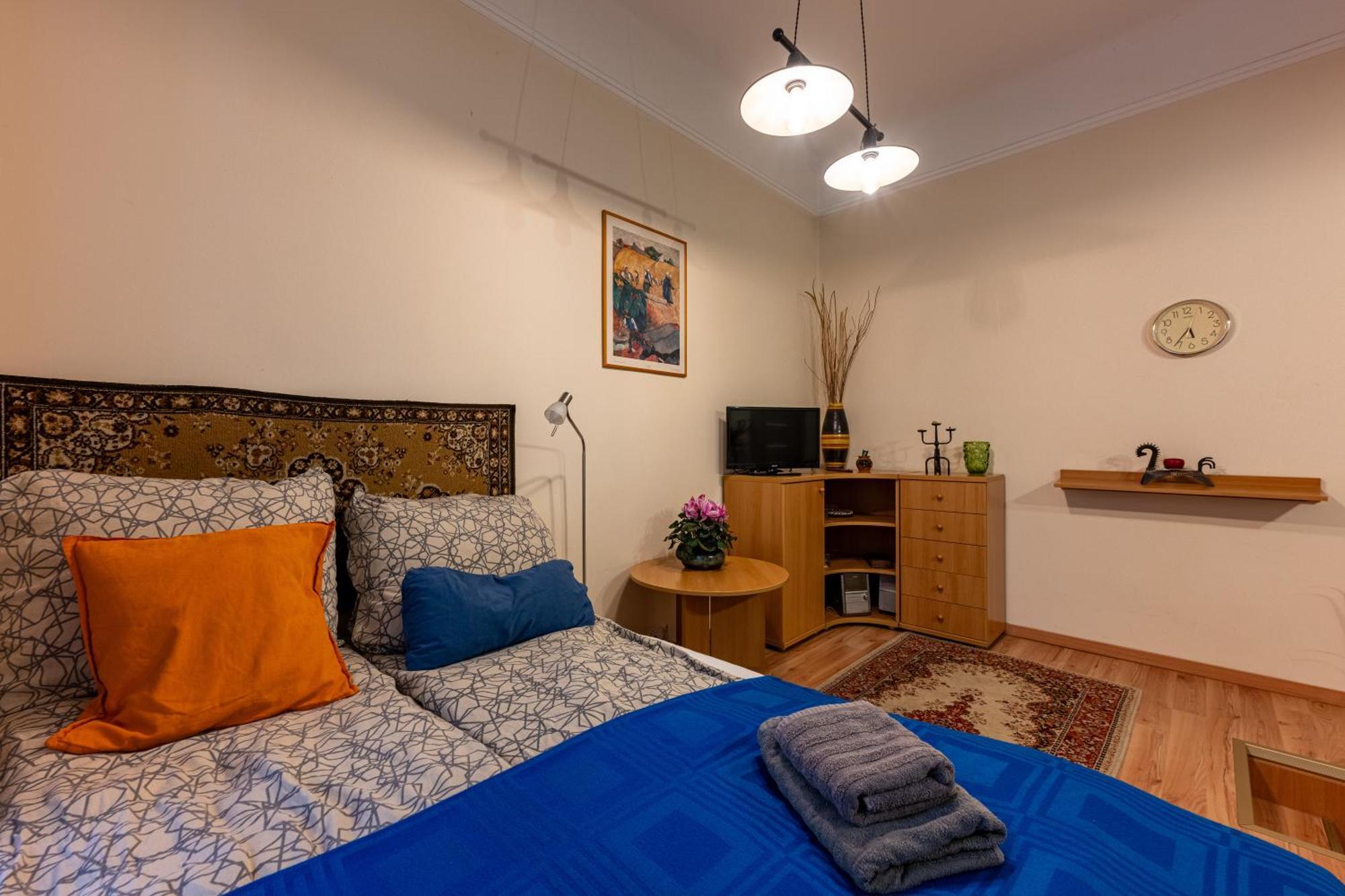 A Quiet Studio In The Heart Of The City Будапеща Екстериор снимка